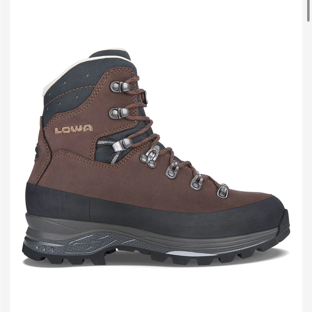 Lowa Women’s Leather Hiking Boots